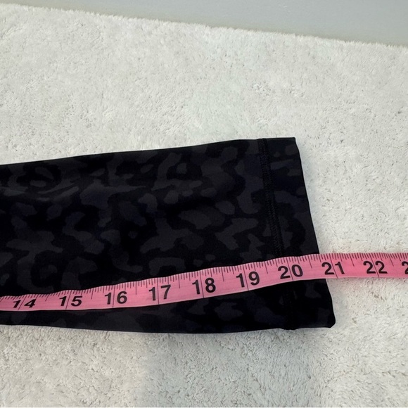 Lululemon Align High-Rise Crop Intertwined Camo Deep Coal Multi size 4 - Picture 11 of 12